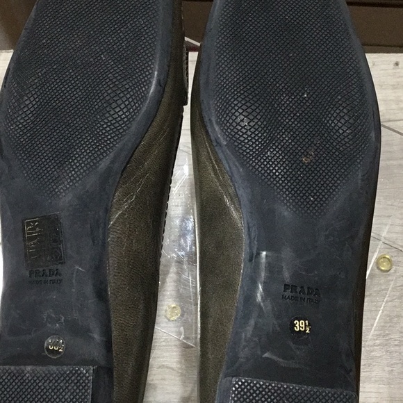 Prada distressed Grey Leather Loafers - Picture 4 of 11
